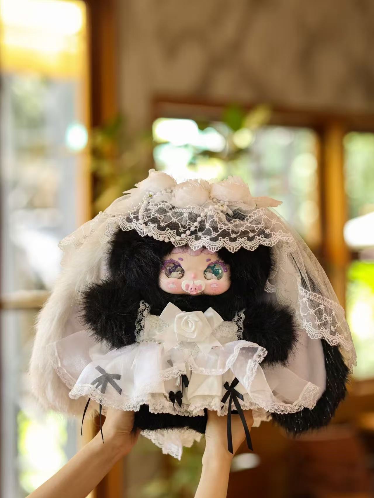 Jiimo 600%-"Rose Dream Weaving Mystery"Series Blind Box