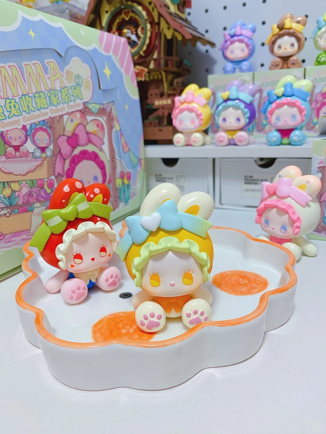 EMMA Bunny Collector Debut Series Blind Box